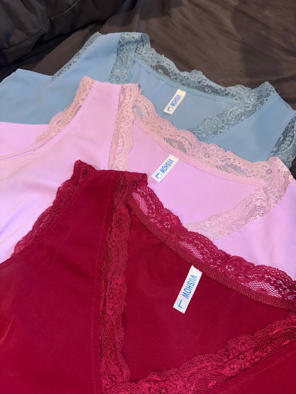 SET OF 3 Lace Trim Sleeveless V-Neck Tops